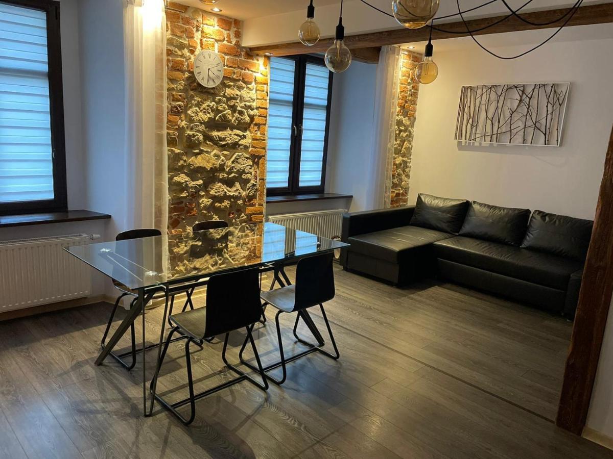 Apartament Przy Ratuszu Klodzko Exterior photo