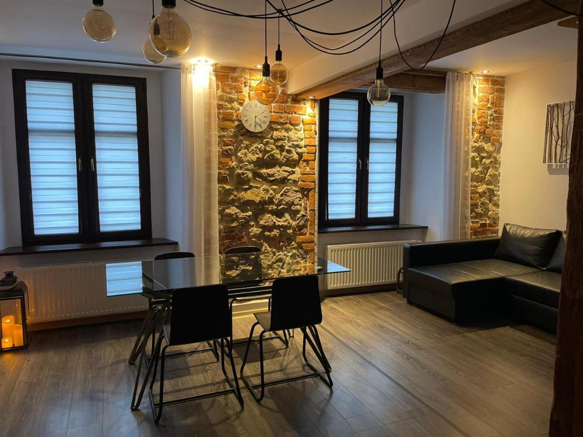 Apartament Przy Ratuszu Klodzko Exterior photo